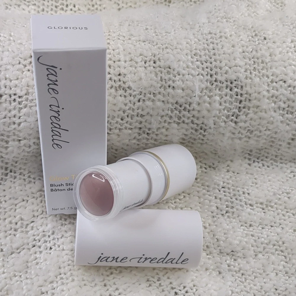 jane iredale Glow Time Blush Stick in GLORIOUS, 7.5g/0.26oz - Picture 3 of 14